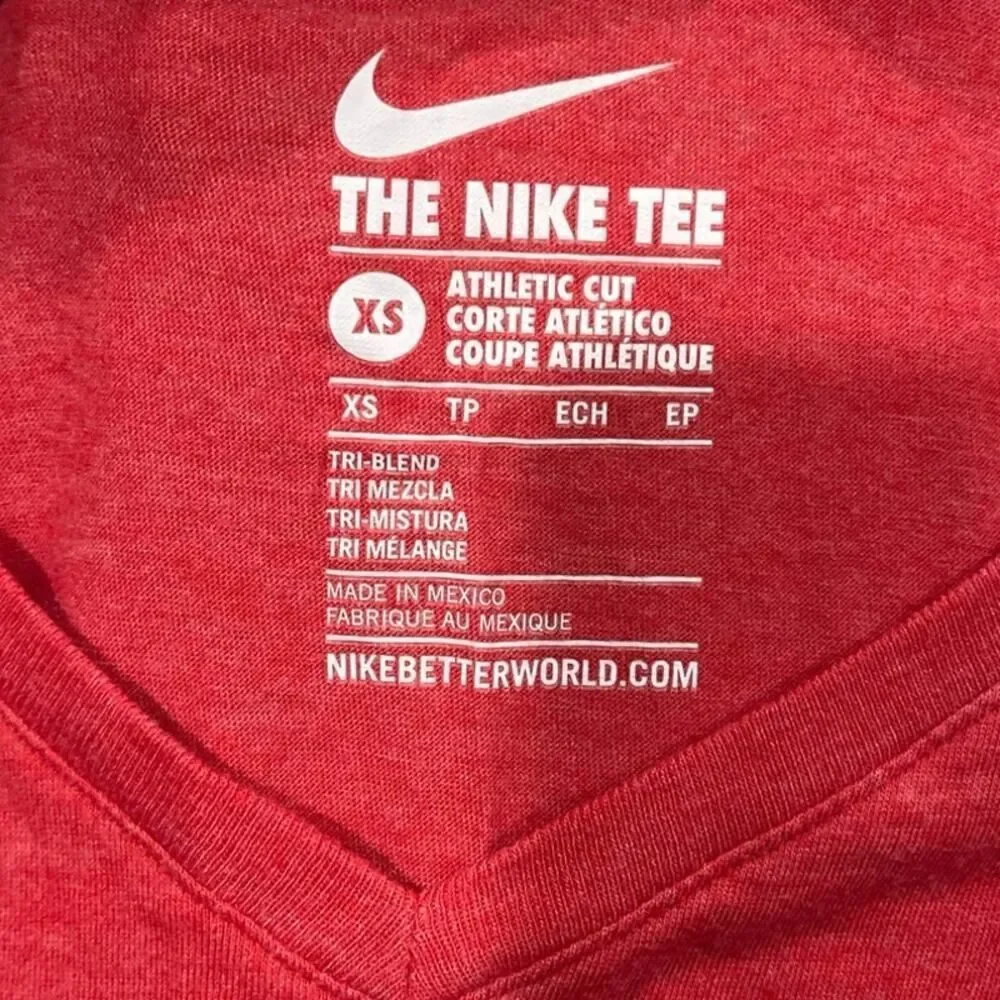 Nike Womens V-Neck T-Shirt Athletic Cut Short Sleeve Tri-Blend Red Size XL